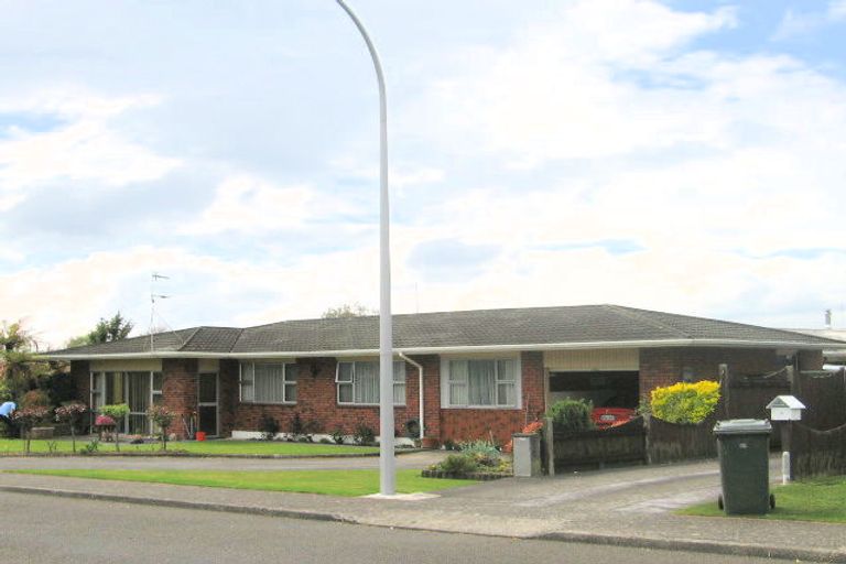 Photo of property in 6 Hapi Street, Pomare, Rotorua, 3015