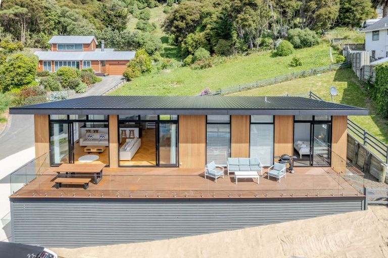 Photo of property in 12 Rue Renard, Akaroa, 7520