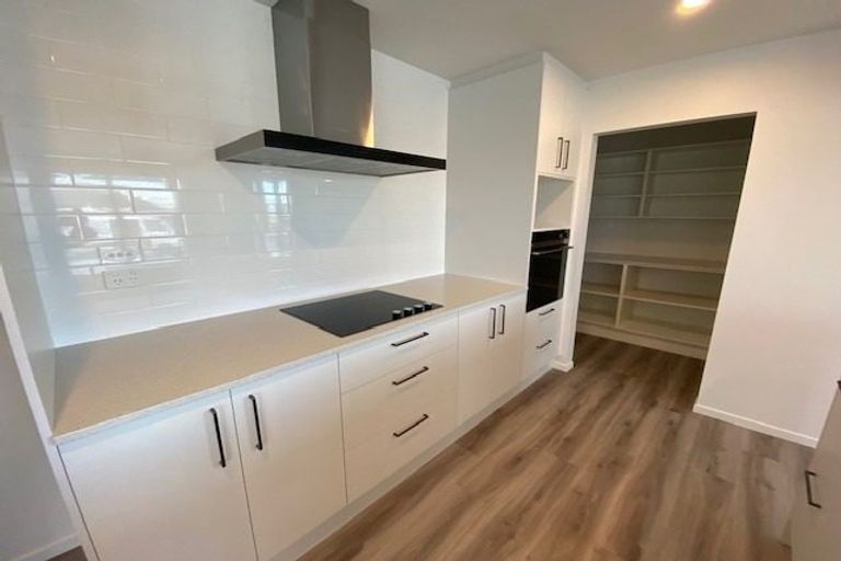 Photo of property in 5 Cabbage Close, Halswell, Christchurch, 8025