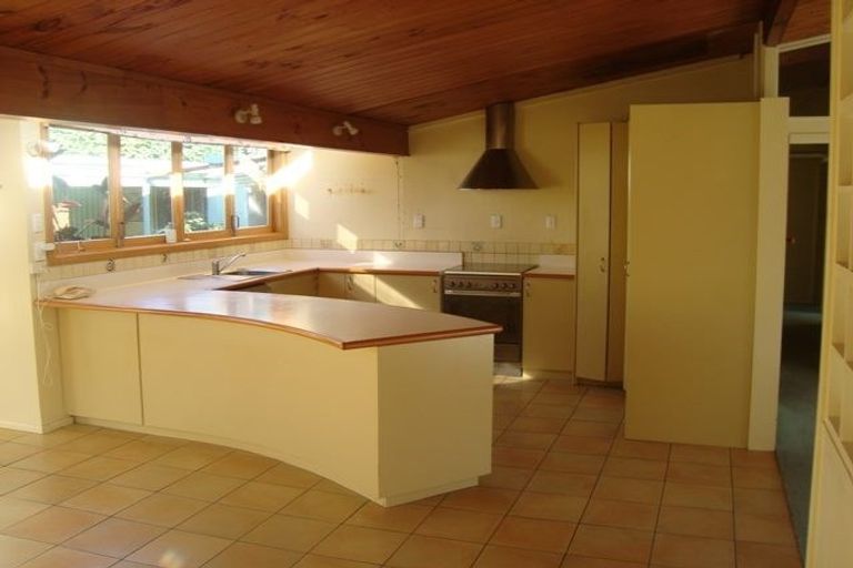 Photo of property in 5 Awarua Crescent, Havelock North, 4130