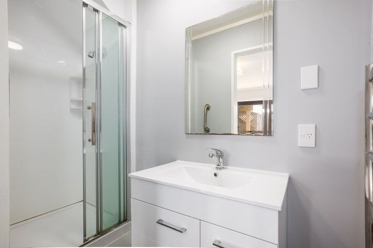 Photo of property in 15 Bowline Place, Whitby, Porirua, 5024