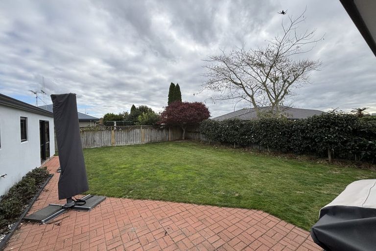 Photo of property in 16 Saxon Woods Drive, Rototuna North, Hamilton, 3210