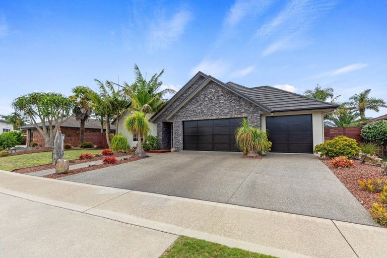 Photo of property in 10 Serena Key, Papamoa Beach, Papamoa, 3118