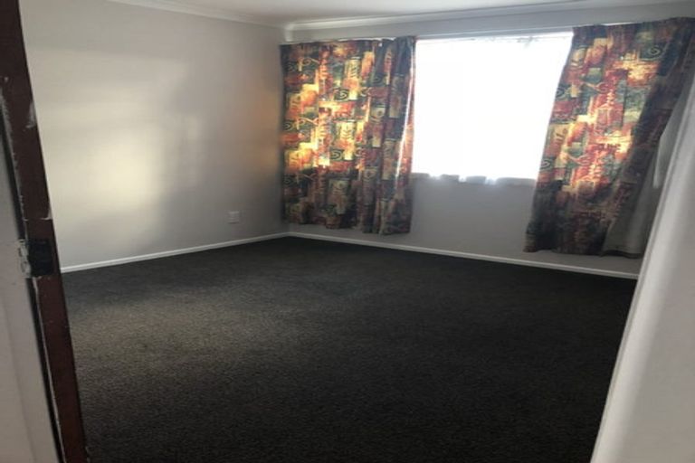 Photo of property in 30 Palmer Crescent, Silverstream, Upper Hutt, 5019