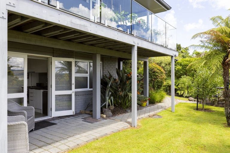 Photo of property in 358 Lake Terrace, Two Mile Bay, Taupo, 3330