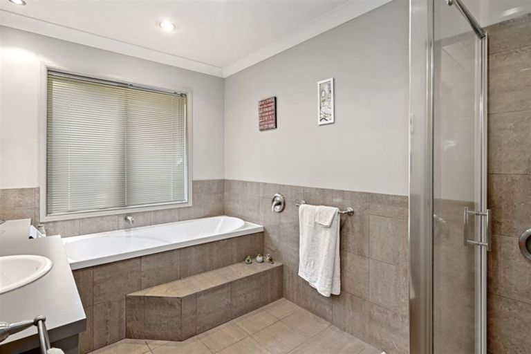 Photo of property in 30 Champagne Avenue, Yaldhurst, Christchurch, 8042