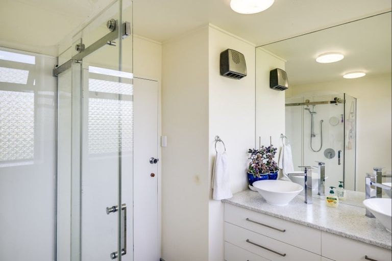 Photo of property in 17 Leeds Place, Tamatea, Napier, 4112