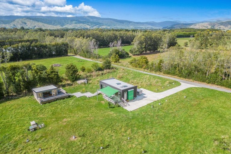 Photo of property in 21 Old Hautere Road, Hautere, Otaki, 5582