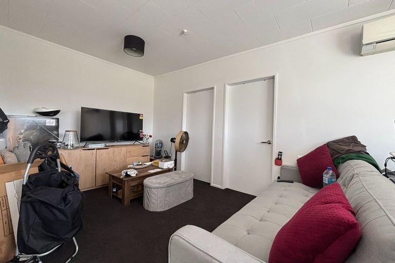 Photo of property in 25 Tirangi Road, Rongotai, Wellington, 6022