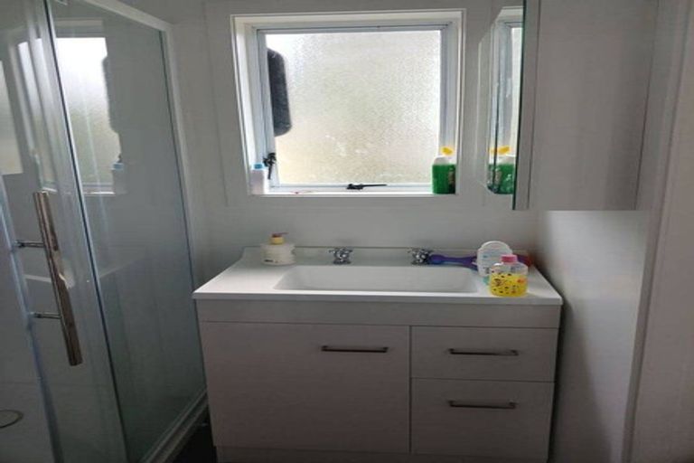 Photo of property in 206 Tukapa Street, Westown, New Plymouth, 4310