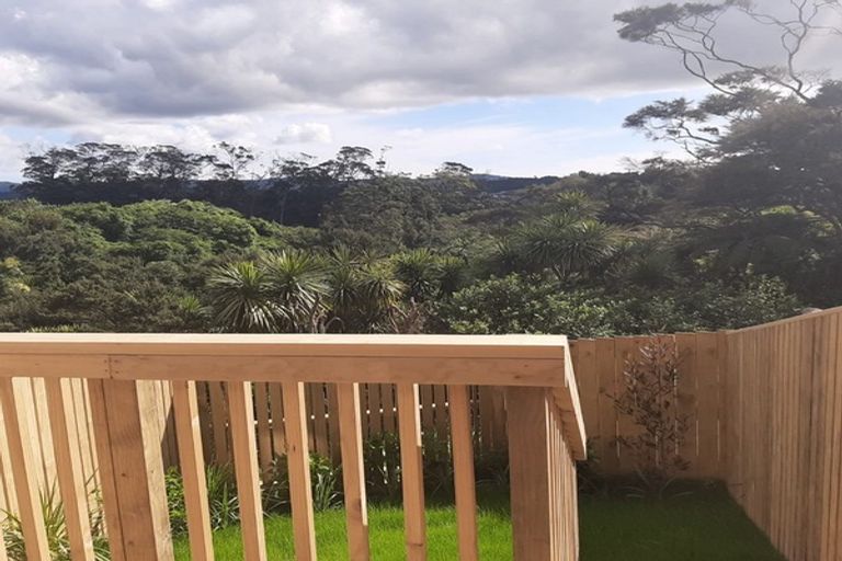 Photo of property in 134c Tiriwa Drive, Massey, Auckland, 0614