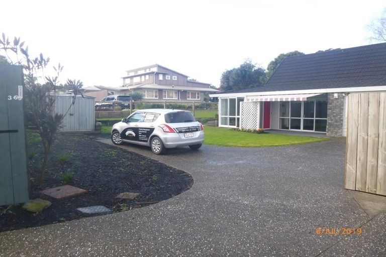 Photo of property in 369a Hobsonville Road, Hobsonville, Auckland, 0618