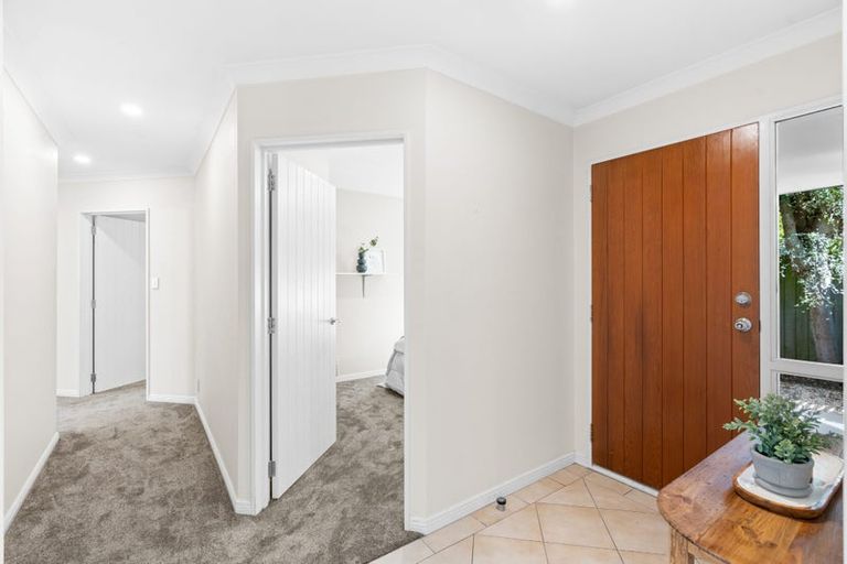 Photo of property in 92 Condell Avenue, Papanui, Christchurch, 8053