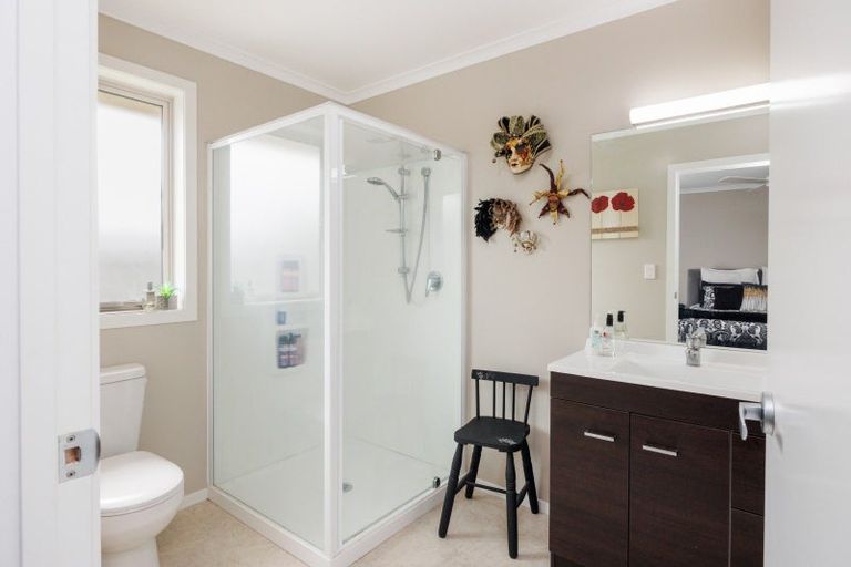 Photo of property in 5a Blenheim Place, Feilding, 4702