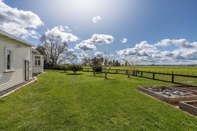 Photo of property in 152 Marshmeadow Road, Newstead, Hamilton, 3286