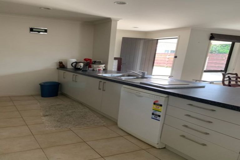 Photo of property in 18a Scott Road, Papakura, 2110