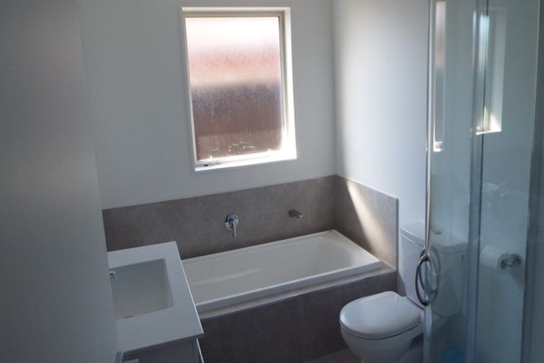 Photo of property in 6 Lloyds Close, Rolleston, 7614