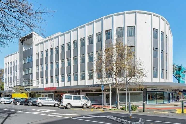 Photo of property in Unit 107,l1, 107/14 Laings Road, Hutt Central, Lower Hutt, 5010