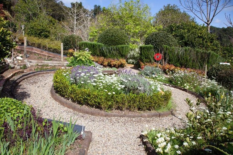 Photo of property in 47 Rewa Rewa Valley, Tairua, 3508