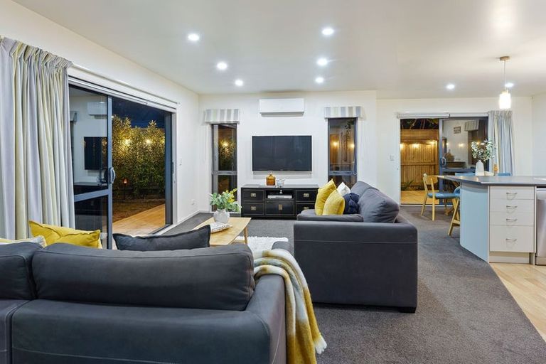 Photo of property in 193b Tutere Street, Waikanae Beach, Waikanae, 5036