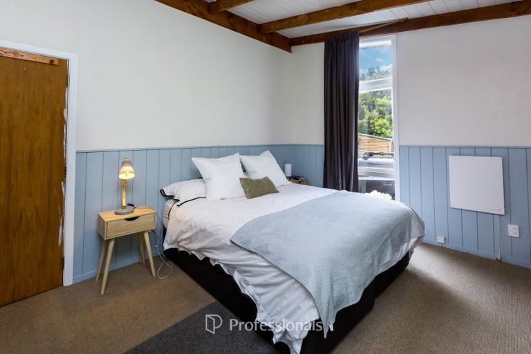 Photo of property in 2150 Akatarawa Road, Akatarawa Valley, Upper Hutt, 5372