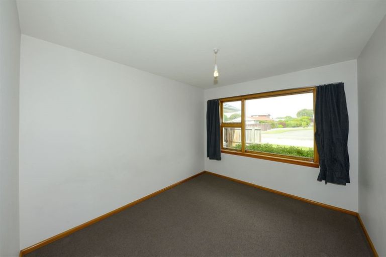 Photo of property in 14 Aileen Place, Upper Riccarton, Christchurch, 8041