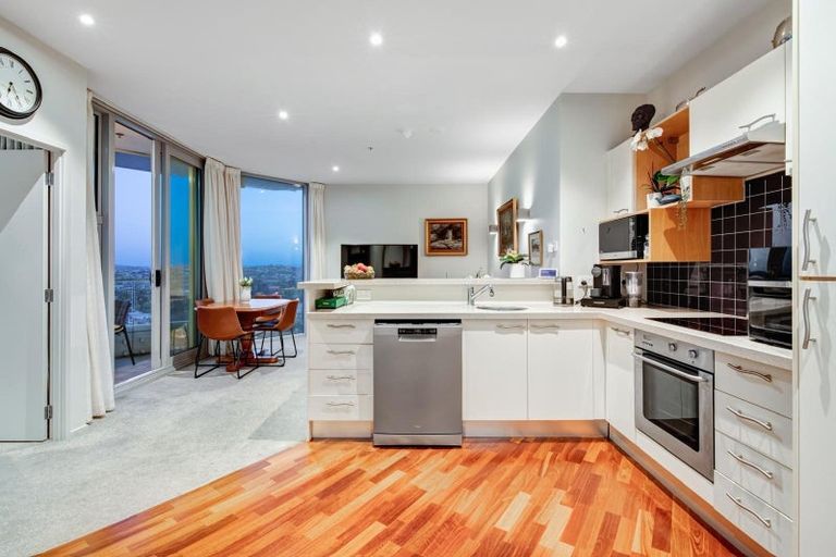 Photo of property in 1111/11 Tamariki Avenue, Kelston, Auckland, 0602