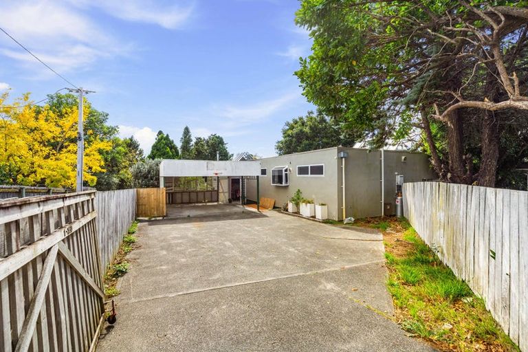 Photo of property in 1/350 Royal Road, Massey, Auckland, 0614