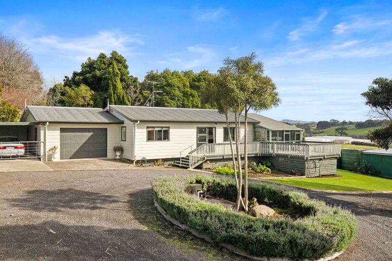 Photo of property in 285 Whangarata Road, Tuakau, 2694