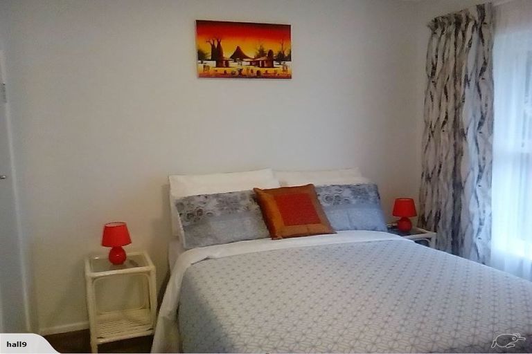 Photo of property in 1/19 Ellen Avenue, Hillcrest, Auckland, 0627