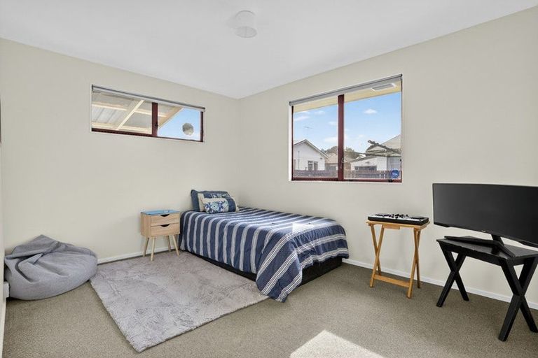 Photo of property in 43b Beatty Road, Pukekohe, 2120