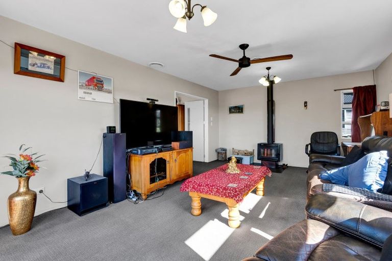 Photo of property in 14d Maple Crescent, Whalers Gate, New Plymouth, 4310