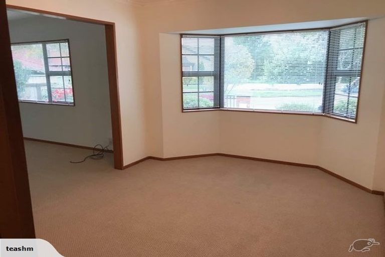 Photo of property in 11a Montgomery Terrace, Hokowhitu, Palmerston North, 4410