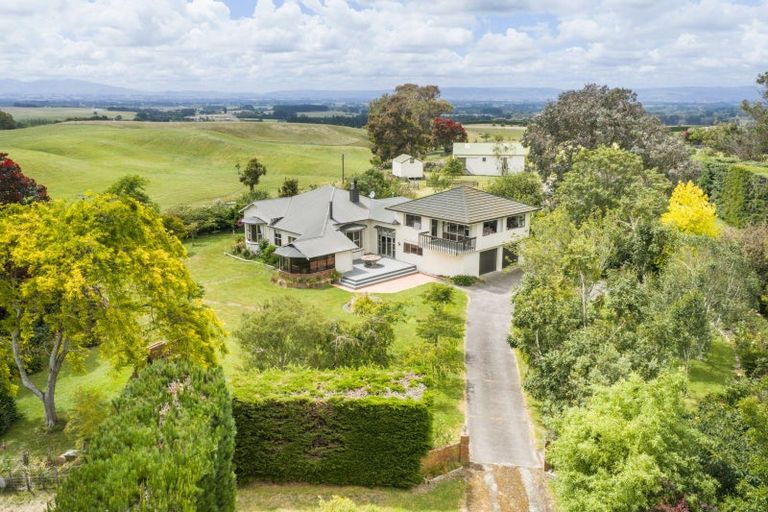 Photo of property in 852 Penny Road, Sanson, Palmerston North, 4479