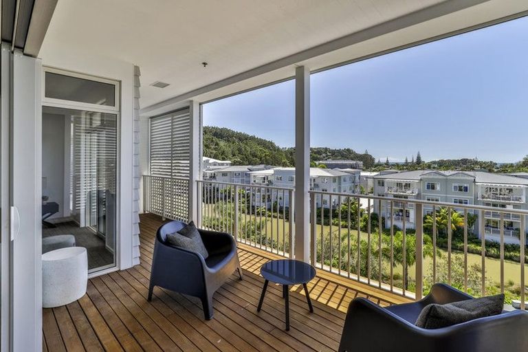 Photo of property in 141 Hibiscus Drive, Orewa, 0931