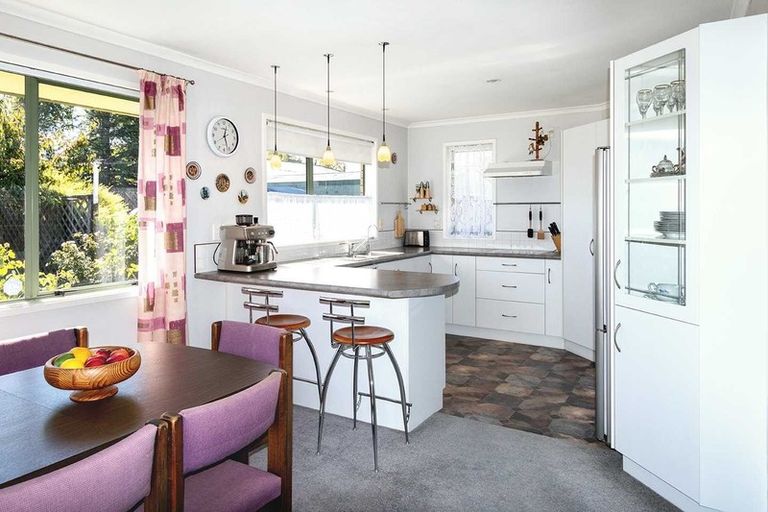 Photo of property in 138a Masters Avenue, Silverdale, Hamilton, 3216