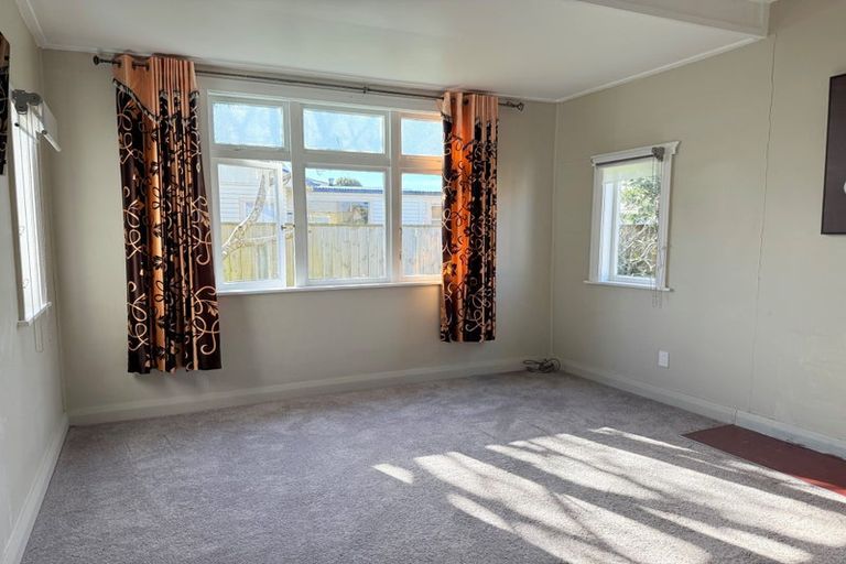 Photo of property in 36 William Street, Petone, Lower Hutt, 5012