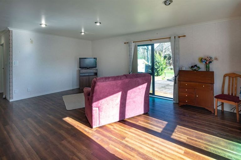 Photo of property in 103 Tirohanga Drive, Whangamata, 3620