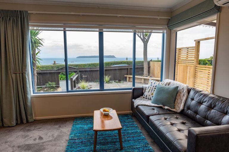Photo of property in 64 Motuhara Road, Plimmerton, Porirua, 5026
