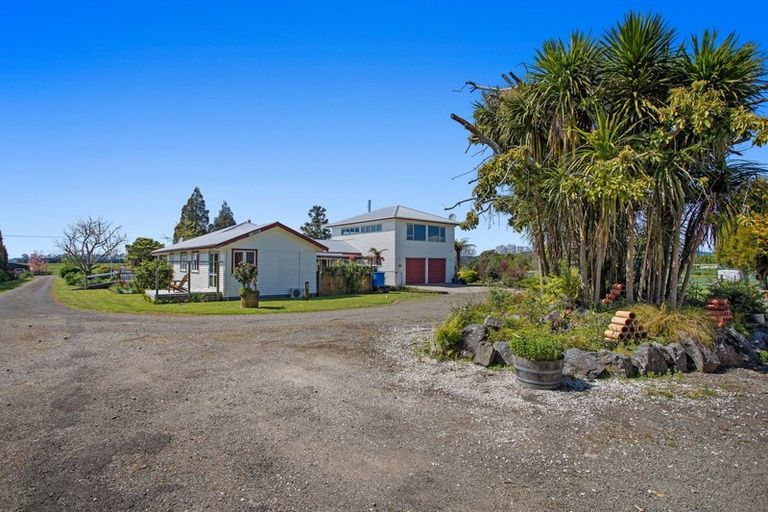 Photo of property in 424 East Bank Road, Edgecumbe, Whakatane, 3193
