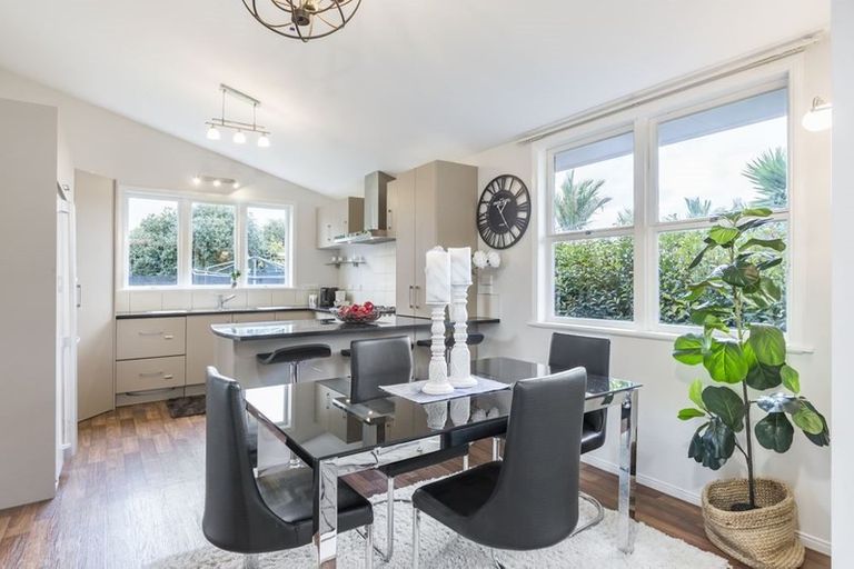 Photo of property in 21 Keeney Court, Papakura, 2110