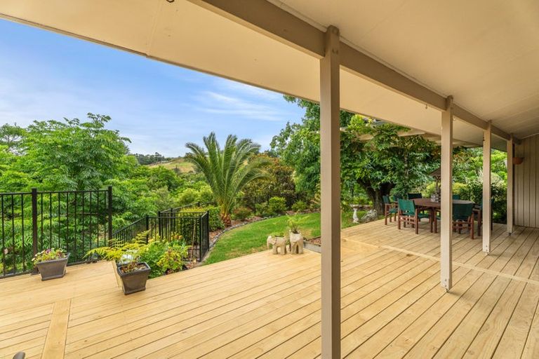 Photo of property in 253 Whitford Road, Shamrock Park, Howick, 2571