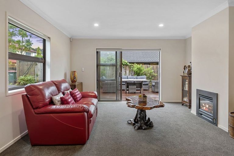 Photo of property in 10 Gold Street, Albany Heights, Auckland, 0632