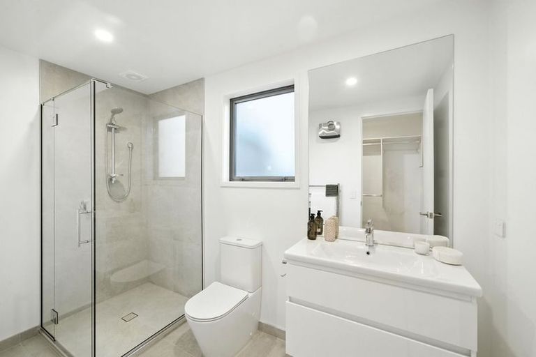 Photo of property in 112c Edgeware Road, St Albans, Christchurch, 8014