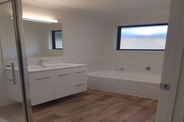 Photo of property in 10 Pure Way, Te Puke, 3119