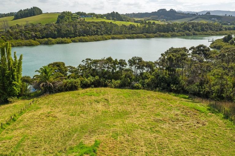 Photo of property in 8 Green Road, Matakana, Warkworth, 0985