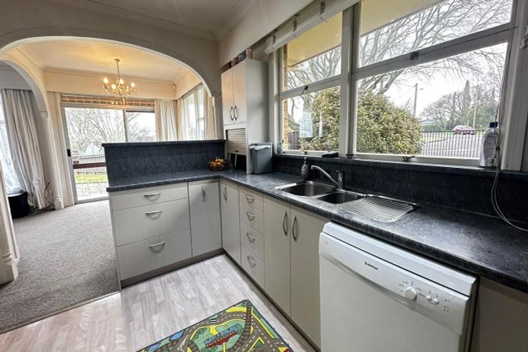 Photo of property in 6 Constance Street, Queenwood, Hamilton, 3210