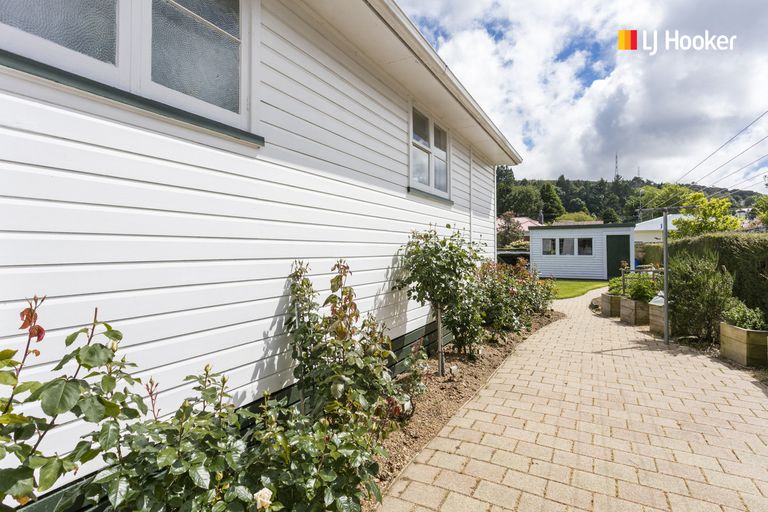 Photo of property in 38 Balmain Street, Halfway Bush, Dunedin, 9010
