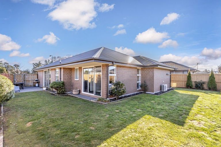 Photo of property in 32 Ridgeway Avenue, Rolleston, 7615