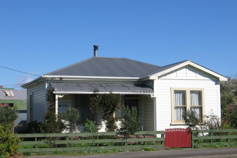 Photo of property in 80-82 Fox Street, Featherston, 5710